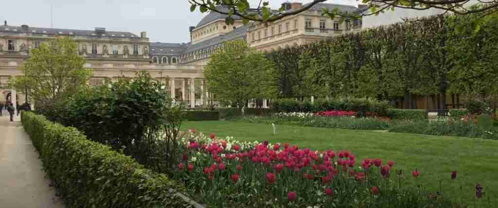 Paris 7-Day Cultural Journey