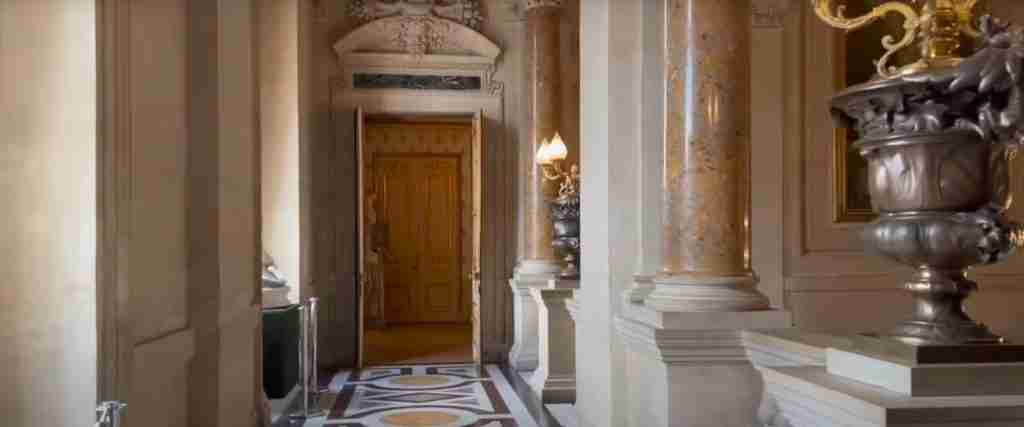Paris 7-Day Cultural Journey