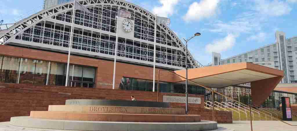 Manchester 10-Day Complete Adventure