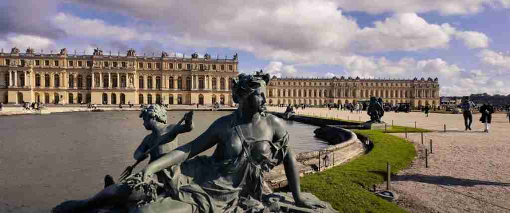 Paris 10-Day Complete Adventure